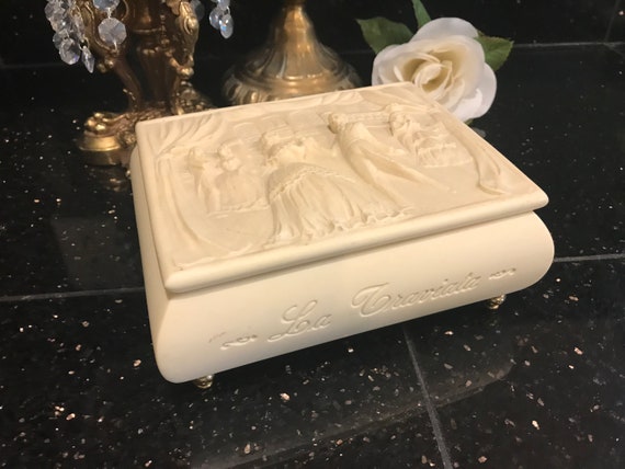 Vintage alabaster jewelry box, La Traviata signed… - image 1