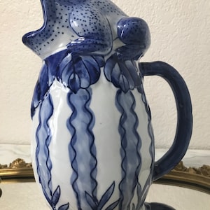 Vintage majolica pitcher, Blue white frog pitcher, Vintage ceramic frog pitcher, blue ceramic frog pitcher vase, ceramic frog vase pitcher
