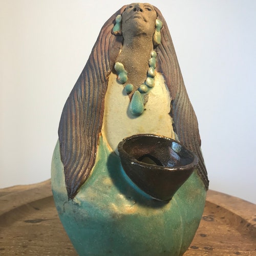Vintage Native American ceramic statue Woman in Turquoise, signed, Vintage art pottery woman in shops turquoise figurine, Vintage Indian figurine