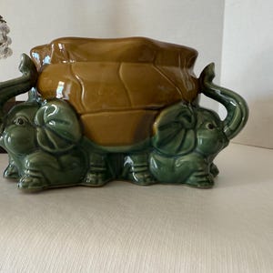 Vintage Majolica glazed ceramic triple elephant planter, brown and green pottery elephant vase, retro boho jungle decor