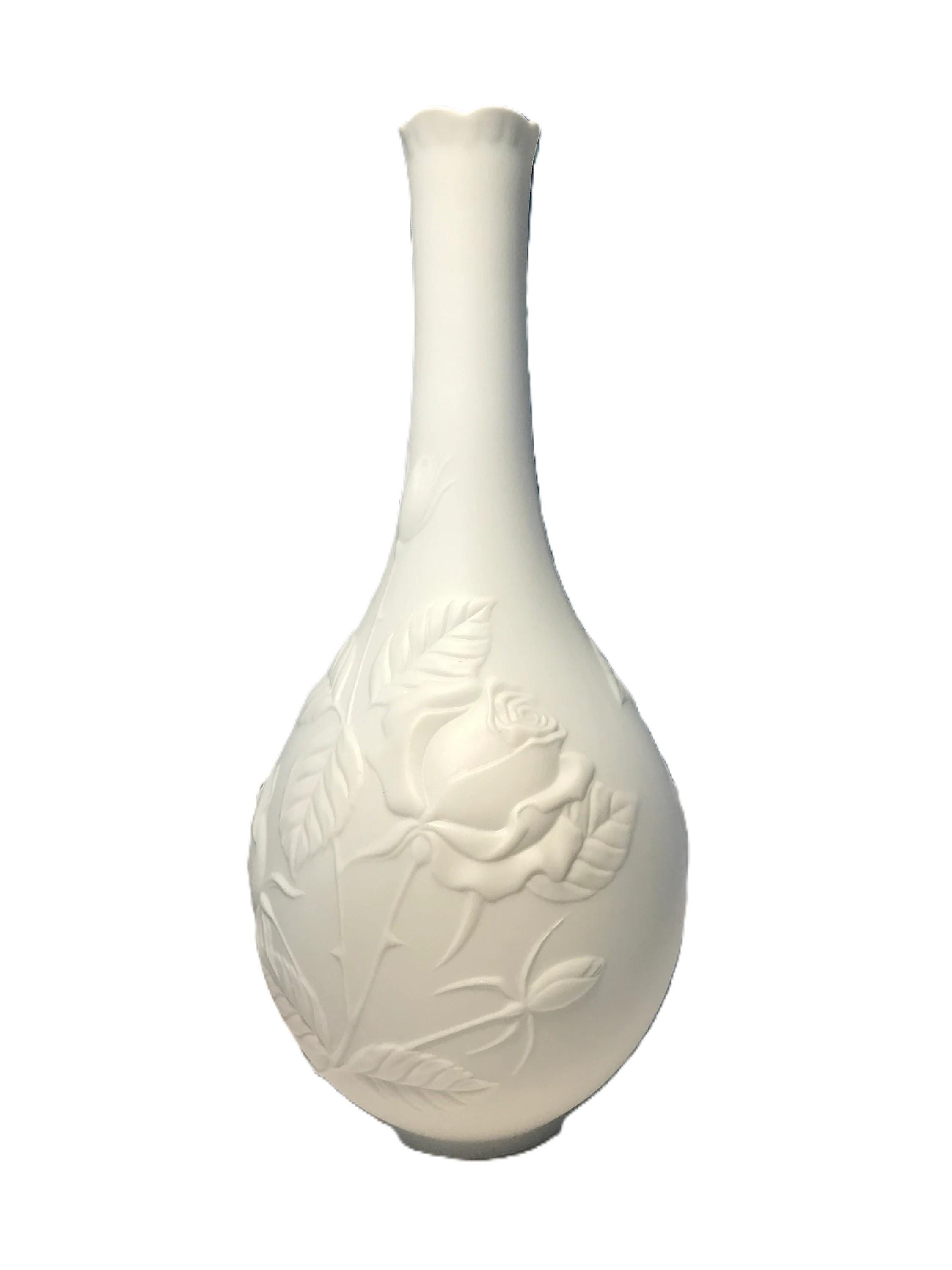Vintage Kaiser Germany Porcelain Vase, Kaiser Porcelain White