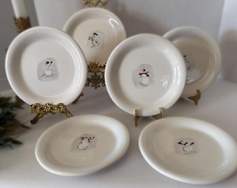 William Sonoma Christmas appetizer plates, William Sonoma Snowman adorned white 6" plates, William Sonoma festive holiday plate set of 6