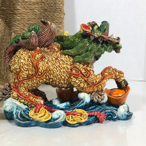 Vintage dragon figurine sculpture, Chinese dragon sculpture, colorful Imperial Dragon figurine, Asian foo dog dragon decorative shelf sitter
