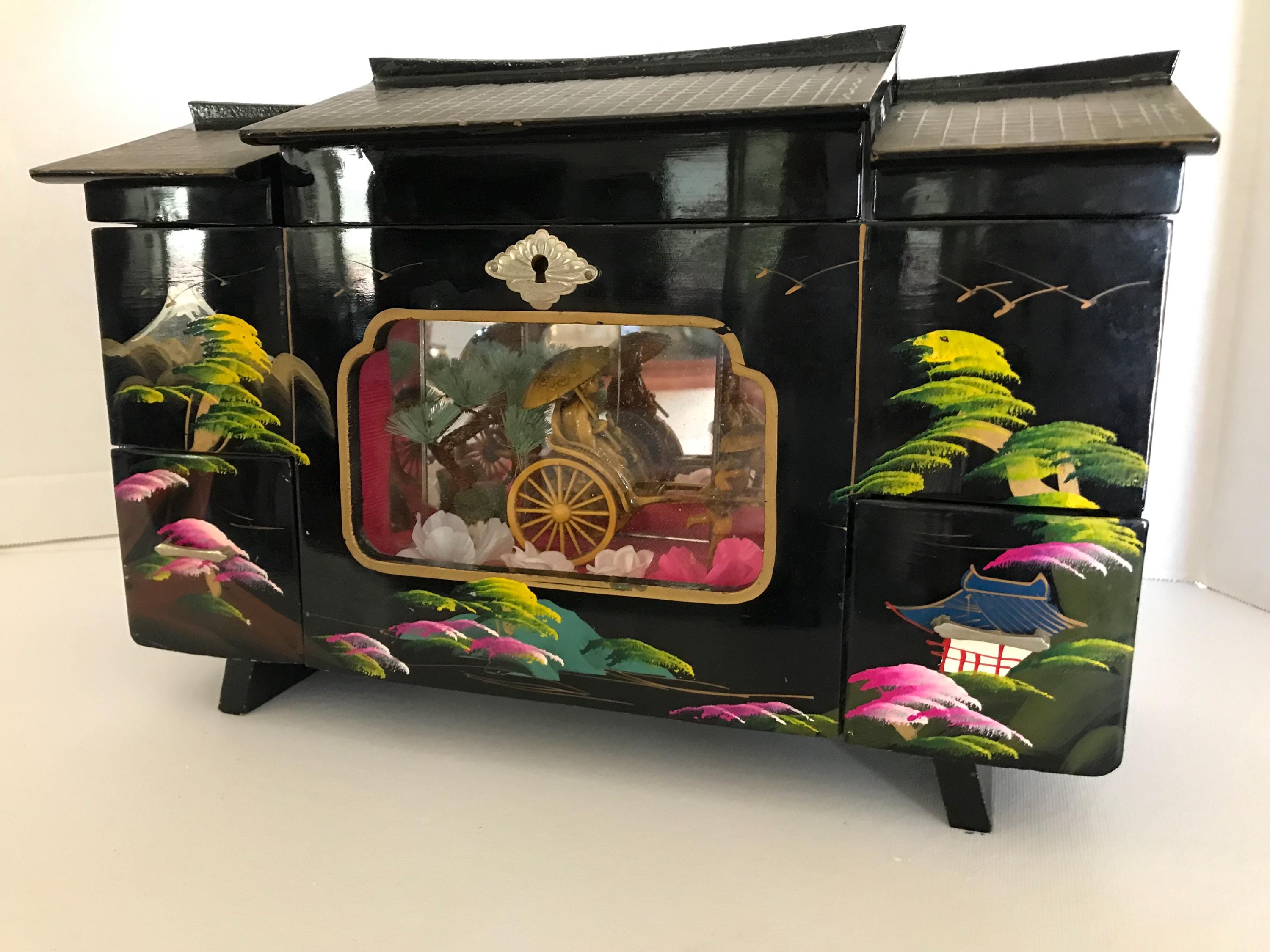 Vintage Japanese Black Lacquered 1940s Large Jewelry Box, Japanese