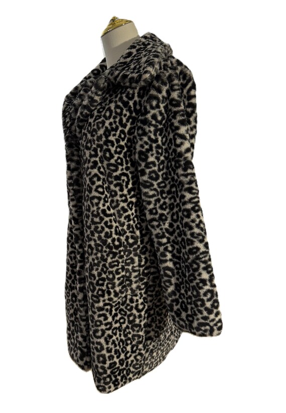 Ann Taylor Faux Fur Leopard Print Coat, Size S Pe… - image 10