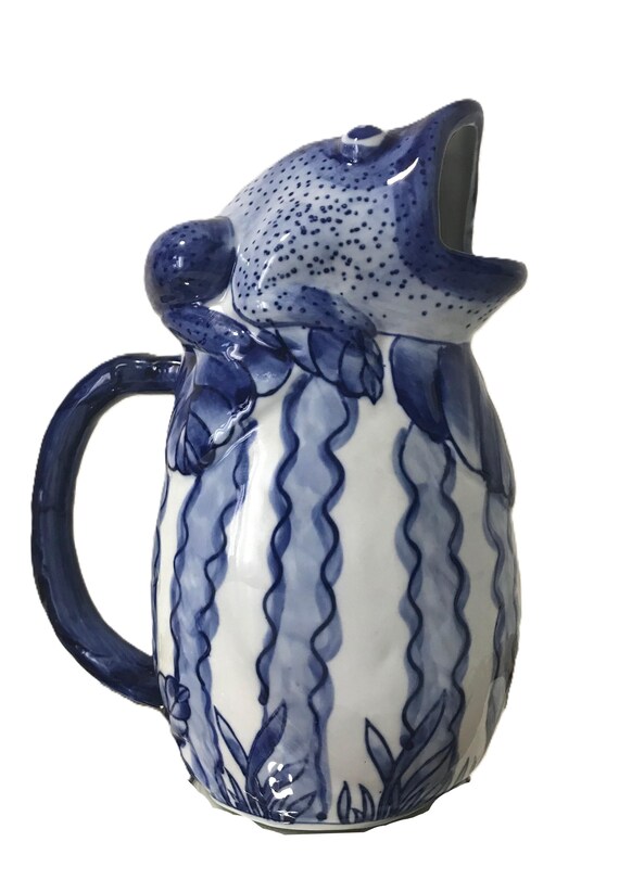 Vintage Blue and White Ceramic Majolica Frog Pitcher, Vase - Etsy