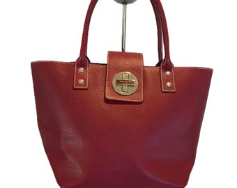 Kate Spade red purse, Kate Spade red large leather purse, Kate Spade handbag tote, Kate Spade red turnkey clasp tote, Kate Spade tote bag
