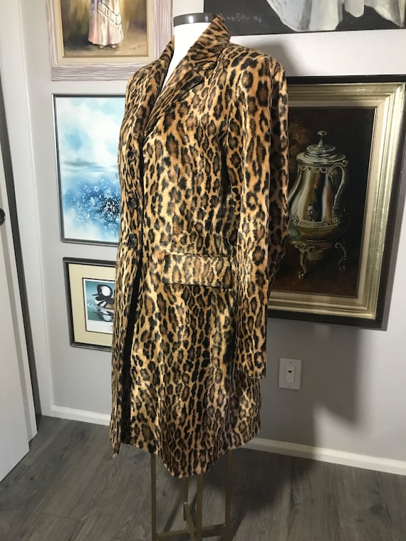 Vintage Austin Reed long leopard coat Size Large, 