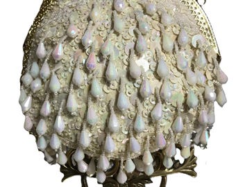 sac à main vintage pendants en perles blanches, sac de soirée blanc en perles Vtg des années 50, sac à main blanc élégant Vtg, sac à main de sac à main de mariage en perles Vtg des années 1960