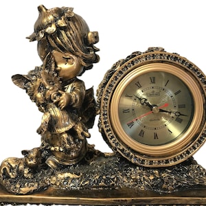 Hollywood Regency Lisheng Kaminuhr, Vintage 60er Jahre Gold Kaminuhr, Uhr im viktorianischen Look mit dem gewissen Etwas, Retro Gold Kaminuhr