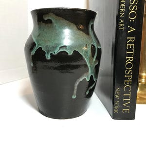 Vintage Kler 1999 Kunstkeramikvase, Vintage Kler Tropfglasur-Keramikvase, signiertes Kler schwarz-türkises Tropfglasurgefäß, Kler Keramik