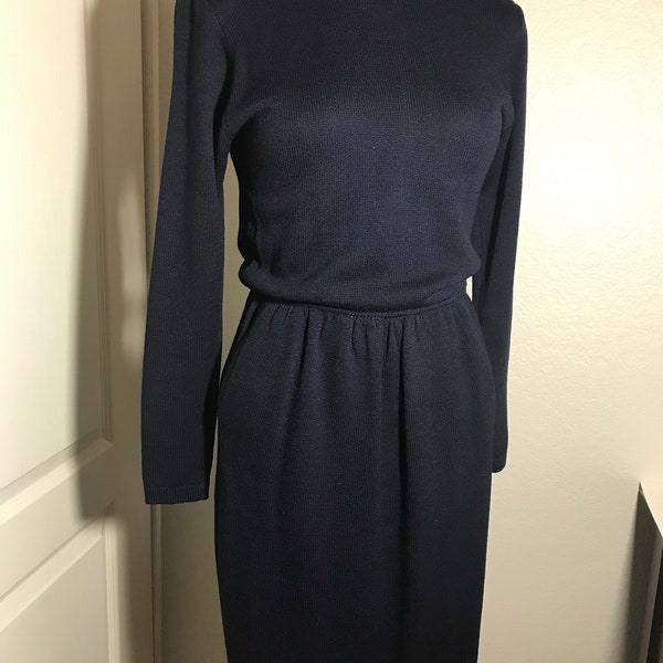 Vintage St. John dress Sz 4, St. John navy blue dress, St. John vintage classic navy with gold buttons dress, St. John mock neck knit dress