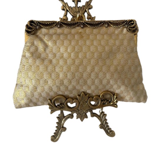 Vintage 50s Gold Lame Honeycomb Purse, Petite Evening Bag  display picture 3