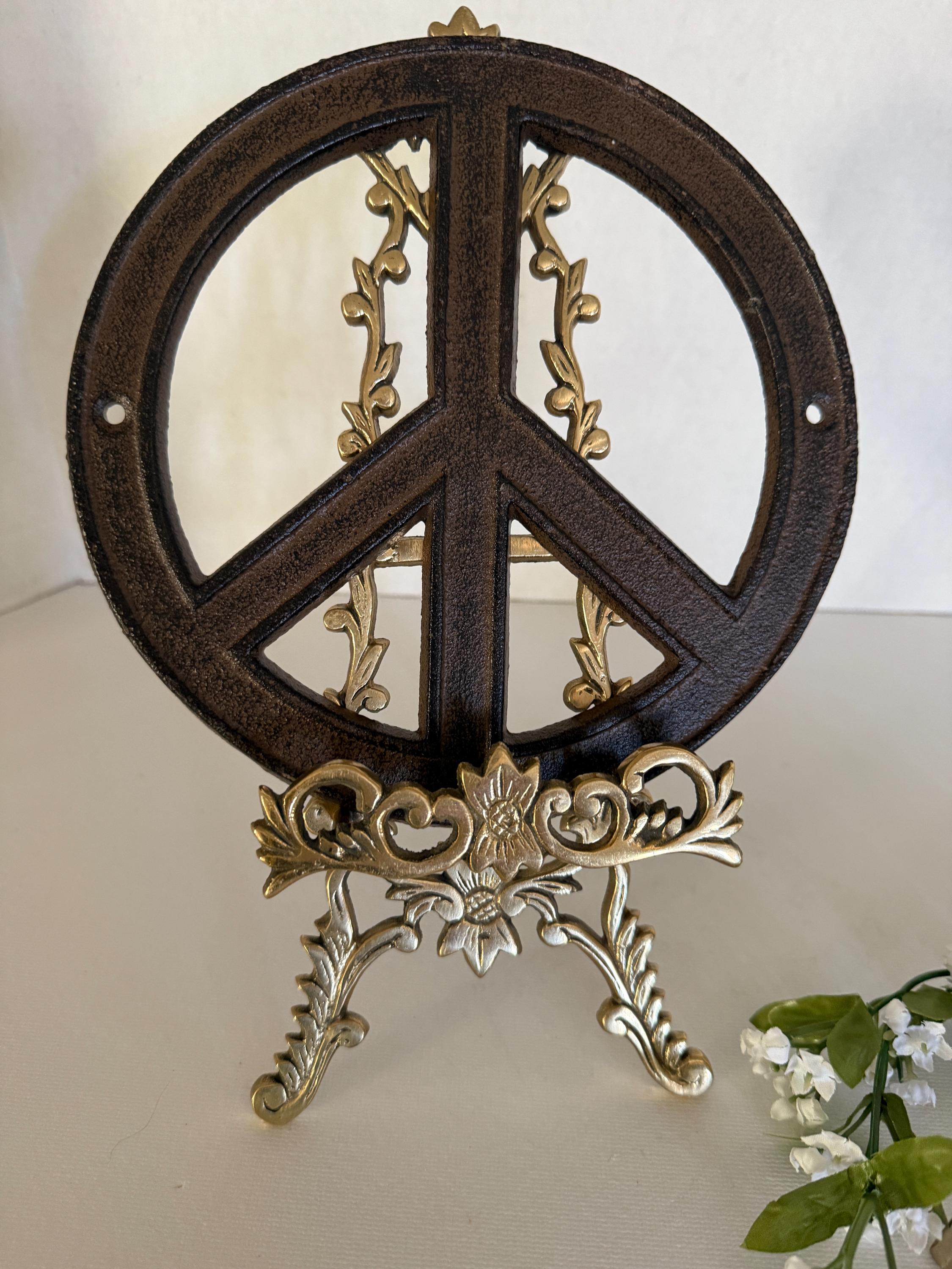 Vintage Cast Metal Peace Sign Wall Decor Brown Metal Hippie Wall Charm ...