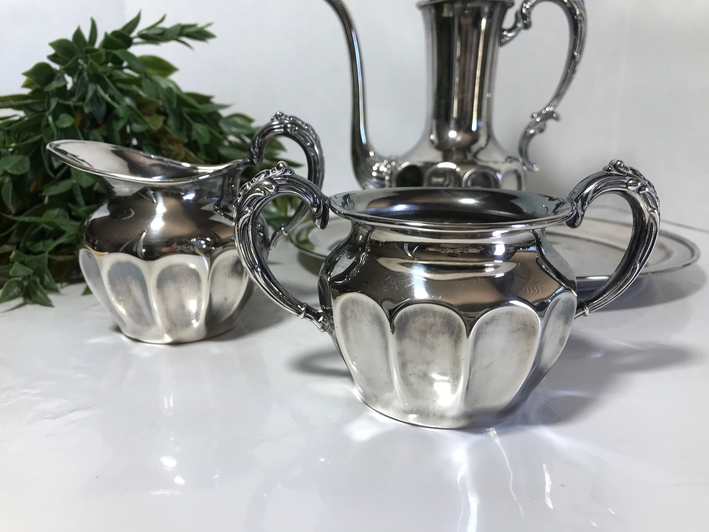 アンティーク 金属製 ティーセット　銀食器　シルバー　金属工芸品　ヴィンテージ ヴィンテージ ミドルタウン プレート カンパニー シルバー