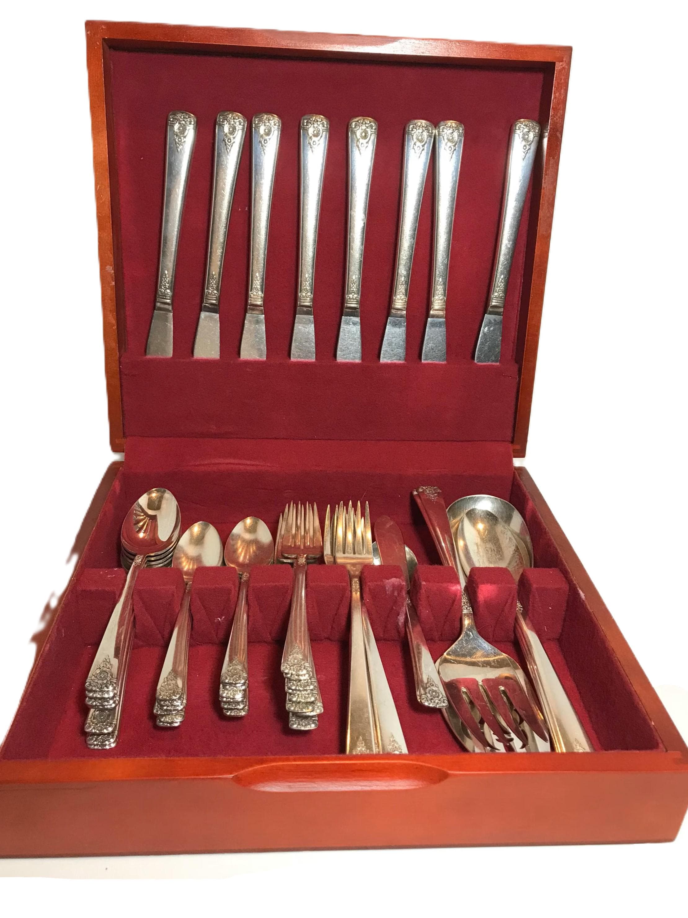 Vintage WM Rogers Silverplate Flatware Set in Original Box, Vtg  display picture 1