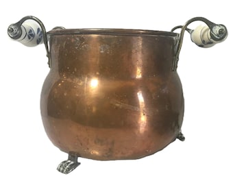 Vintage primitive copper pot kettle, Vtg distressed copper footed pot, unique large copper vessel with brass porcelain handles, copper pot