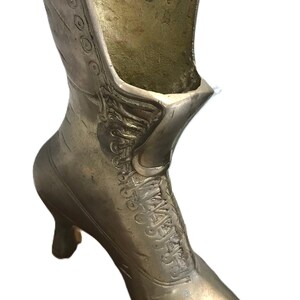 Vintage Solid Brass Victorian Boot Vase, Heavy Brass Lace-Up Shoe Sculpture image 3