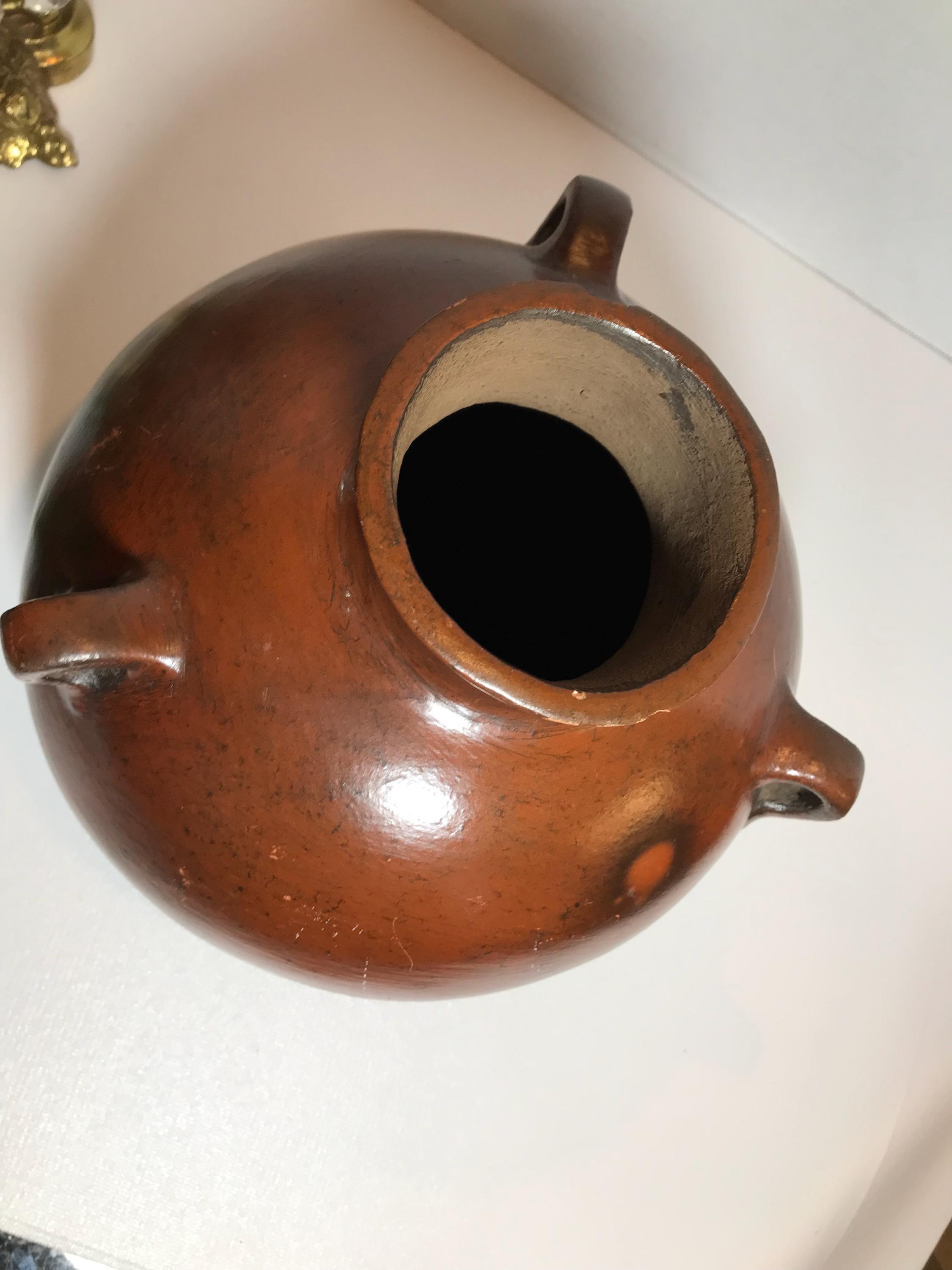 ヴィンテージの陶器製素朴な花瓶、トップリング付き、ヴィンテージの