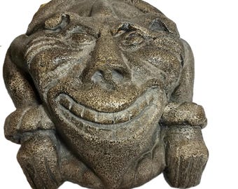 Vintage Gargoyles wall decor, Vintage St. George's Chapel cement Gargoyle statue wall hanging, Vintage Windsor Castle replica Gargoyle