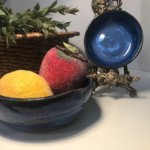 Blue art pottery glazed ceramic small and large blue bowls, Handmade ceramic boho decorative trinket dishes, vibrant blue glazed pottery