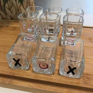 Vintage Xs and Os Clear Glass Shot Glass Set – 9 Pieces, Bar Checkers XO Shot glasses