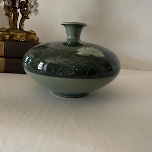 Vintage Korean Celadon Bud Vase, Mid Century Celadon Pottery with Lotus Design, Chinoiserie Style Green Round Vase