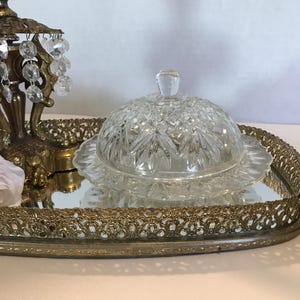 Vintage crystal butter serving dish, Vtg glass elegant butter keeper, Vintage cloche covered glass butter keeper, crystal glass butter dish