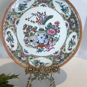 Vintage Rose Medallion hand painted 10.25&quot; plate, Vintage Chinoiserie style painted Rose Medallion plate, Vintage Chinoiserie colorful plate