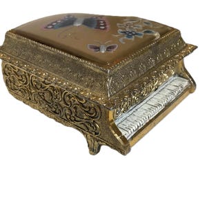 Vintage piano trinket box, Vintage gold metal miniature piano hinged box, gold piano small jewelry box, Piano decor, Piano trinket dish