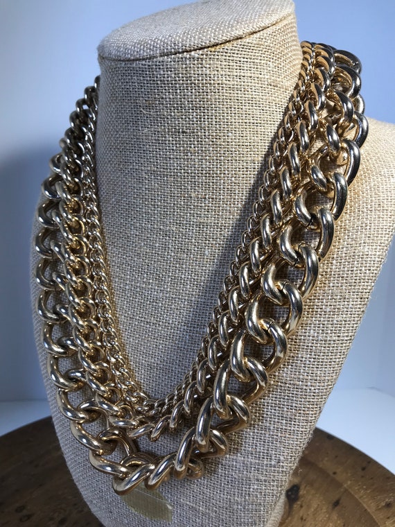 Gold chain costume clearance jewelry