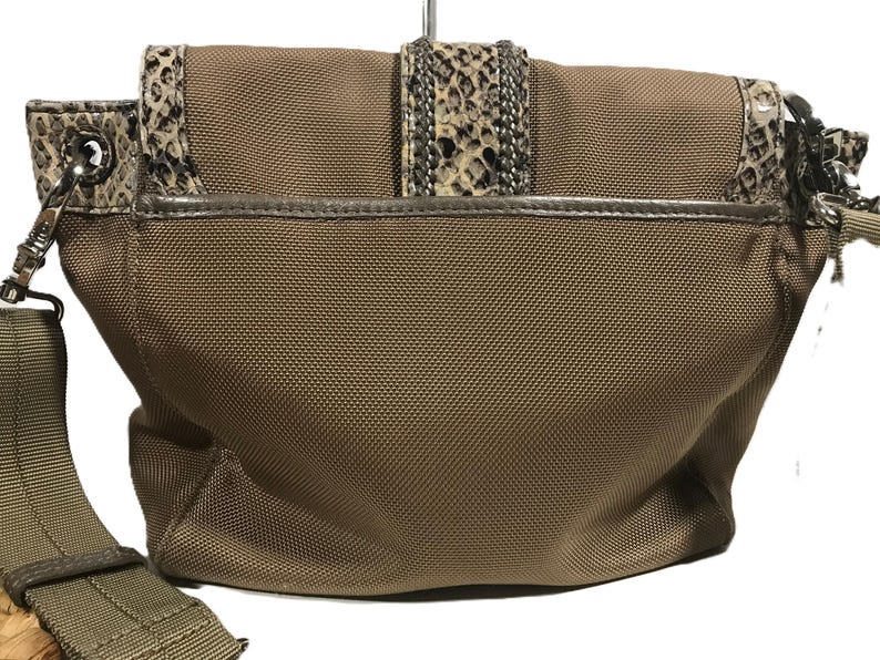 Bolso bandolera Brighton, bolso Brighton, bolso de lona de nailon Brighton, bolso bandolera de lona Brighton, bolso de mano de piel de serpiente Brighton imagen 6