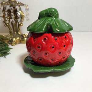 Vintage strawberry ceramic jam jar, trinket box, sugar bowl with lid, Vintage red strawberry jam jar with lid, strawberry kitchen decor