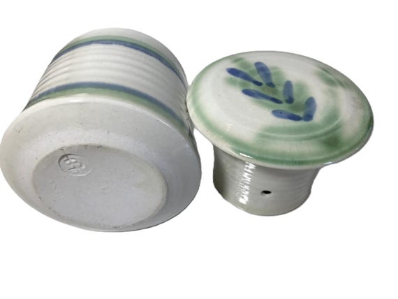 Kunstkeramik einzigartige Butterdose, signiert, Studio Keramik, Butterdose, Keramik Butterdose, 40er 60er Jahre