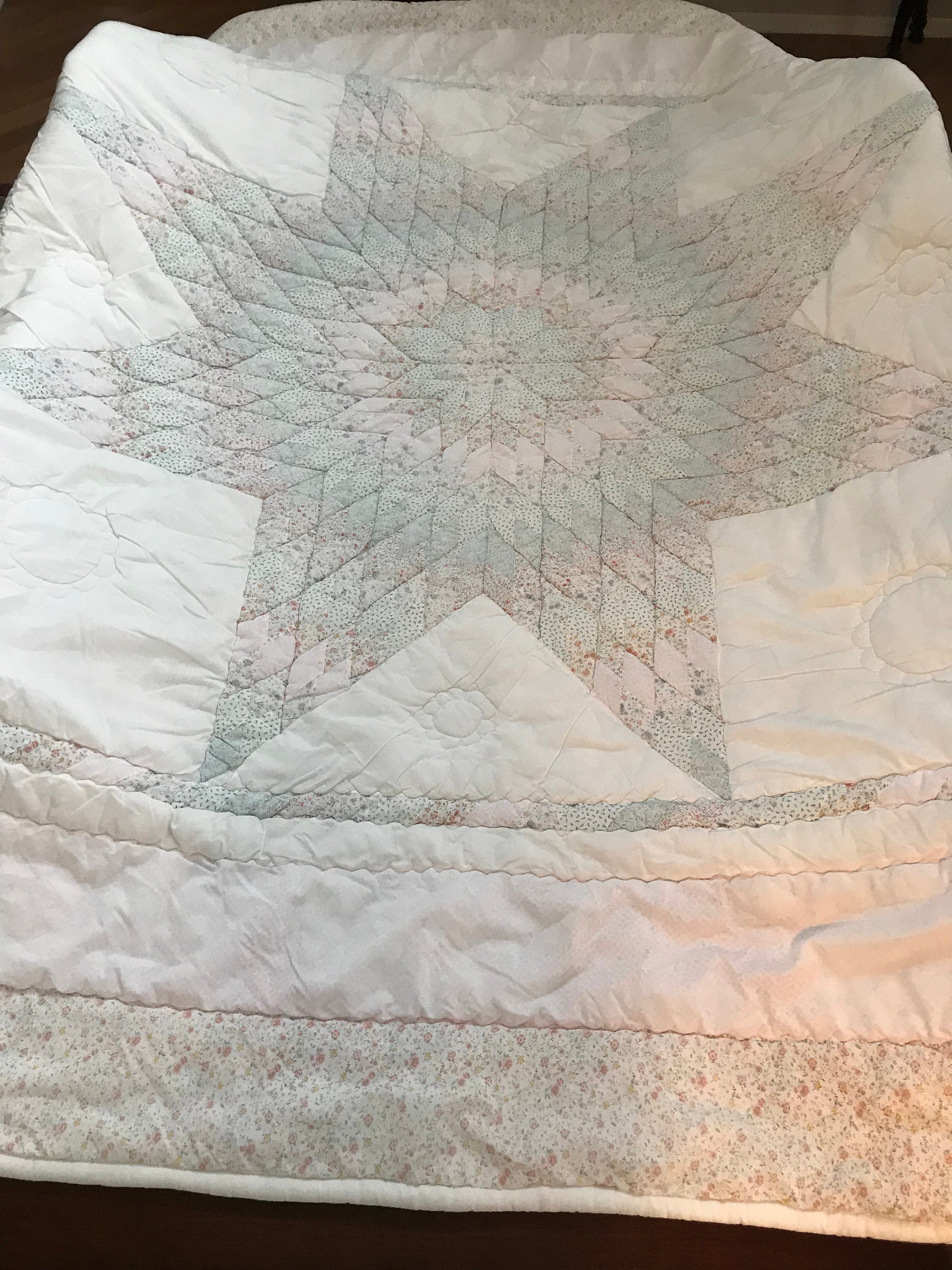 Vintage handmade quilt 80x91", Vintage star handmade quilt, Vtg compass quilt, Americana quilt, Amish country style quilt, shabby chic quilt