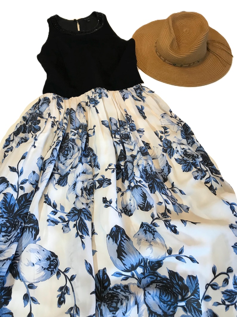 ATSU black and blue floral maxi dress, Size 6, Unique ATSU Anthropologie beaded bodice dress with floral and Ikat pattern long dress. image 3