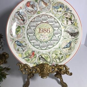 Vintage Wedgwood 1986 Calendar Plate, British Garden Birds Plate, Wedgwood Barlaston Wall Plate, Made in England