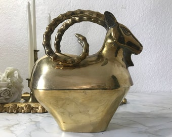 Vintage modernist brass ram decor box Vintage ram table decor brass lidded box Vintage mid century decor brass ram lidded box high end decor