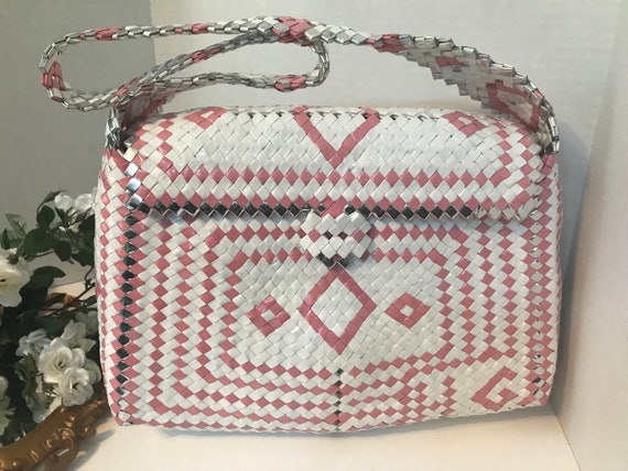Vintage pink and white plastic woven purse, Vinta… - image 1