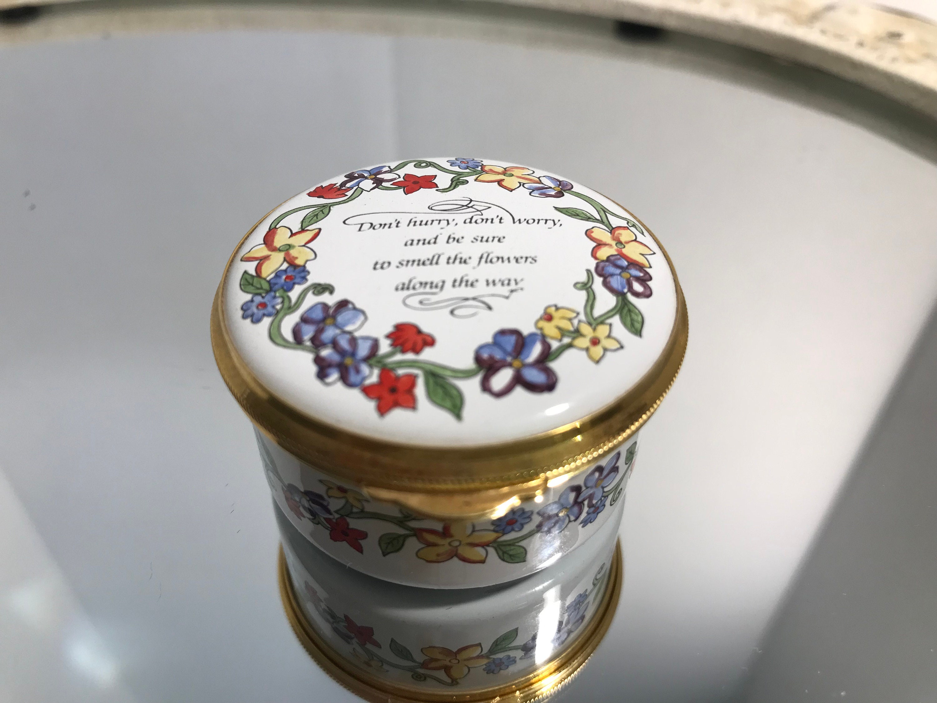 英国STAFFORDSHIRE ENAMELS ピルケース　テディベアピルケース Vintage the Staffordshire Enamels England Blue Floral Gold