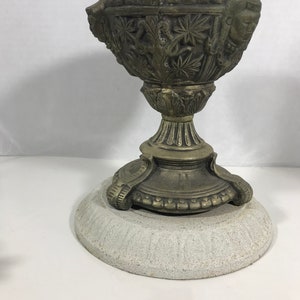 Vintage Buddhist Butter Lamp, Vintage Tibetan Buddhist butter lamp, Vintage Tibetan cast iron Buddhism collectible butter lamp