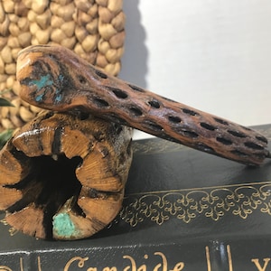 Vintage driftwood and turquoise pen holder, Vintage Cholla driftwood rustic base with matching pen, Vintage unique wooden pen holder