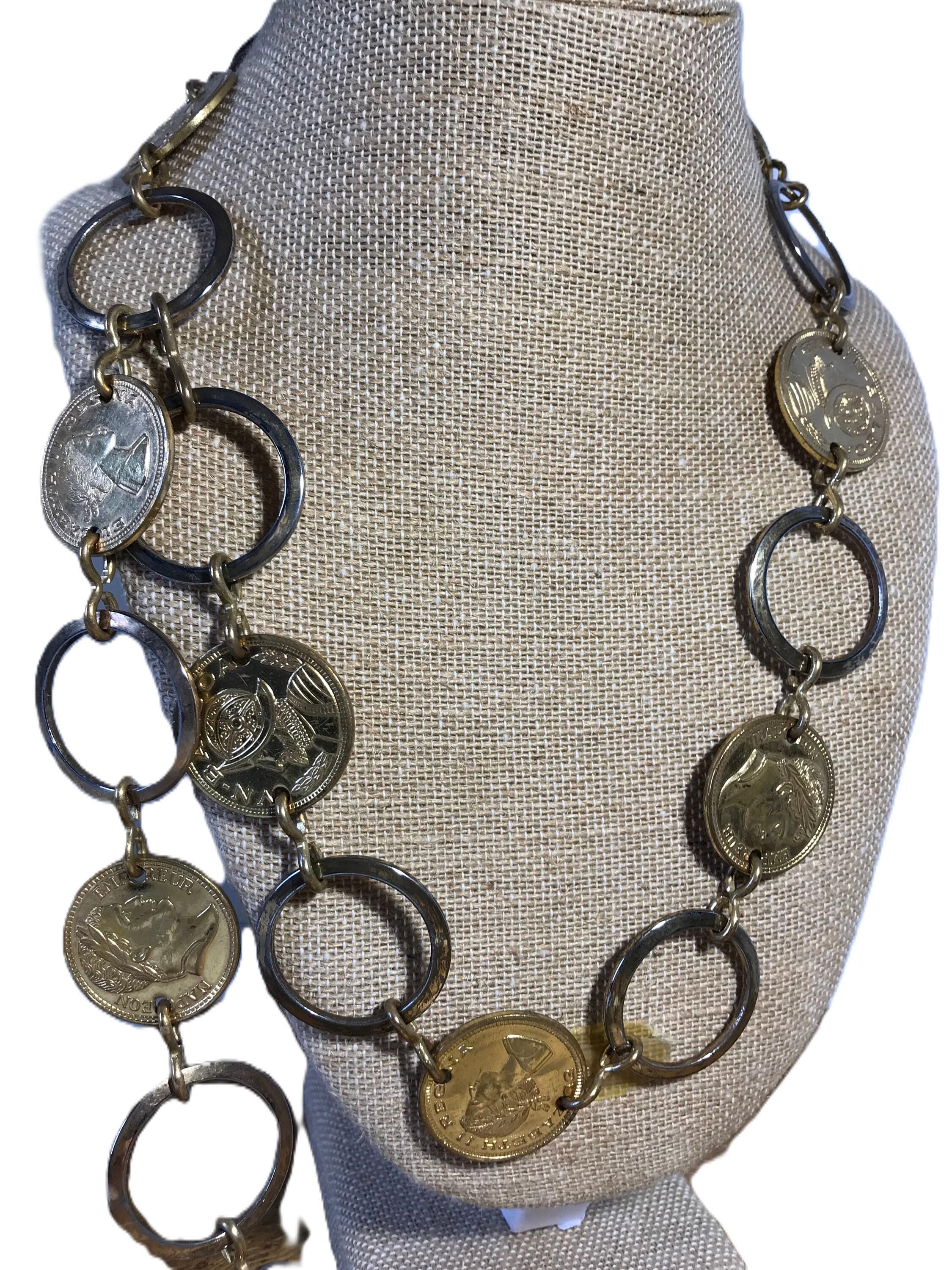 Vintage Gold Toned Queen Elizabeth II Coin Chain Belt  display picture 1