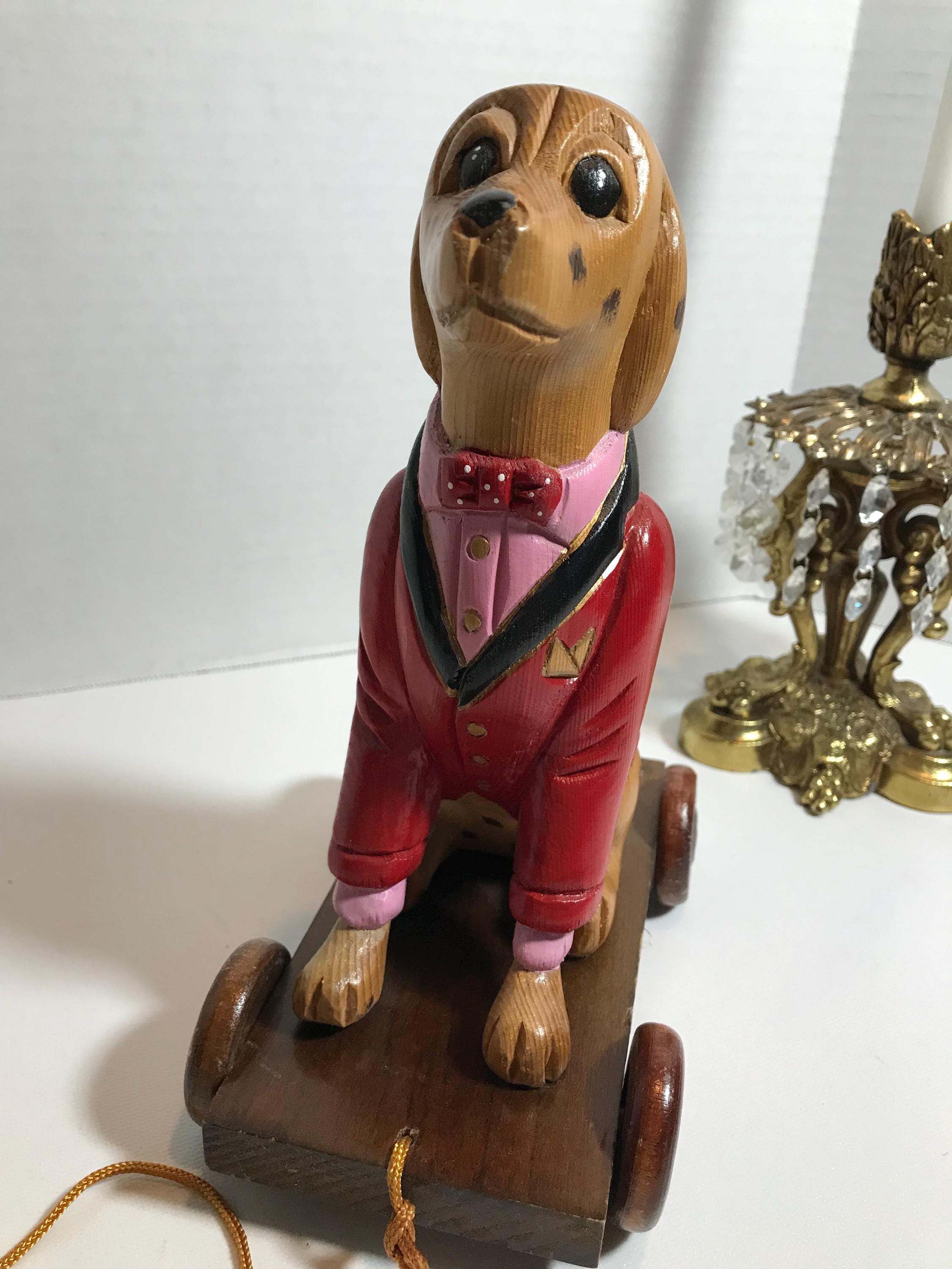 犬のキャラクター 木製グッズ ヴィンテージ 1970 年代の木製犬の像、ヴィンテージ 手描き 70 年代の