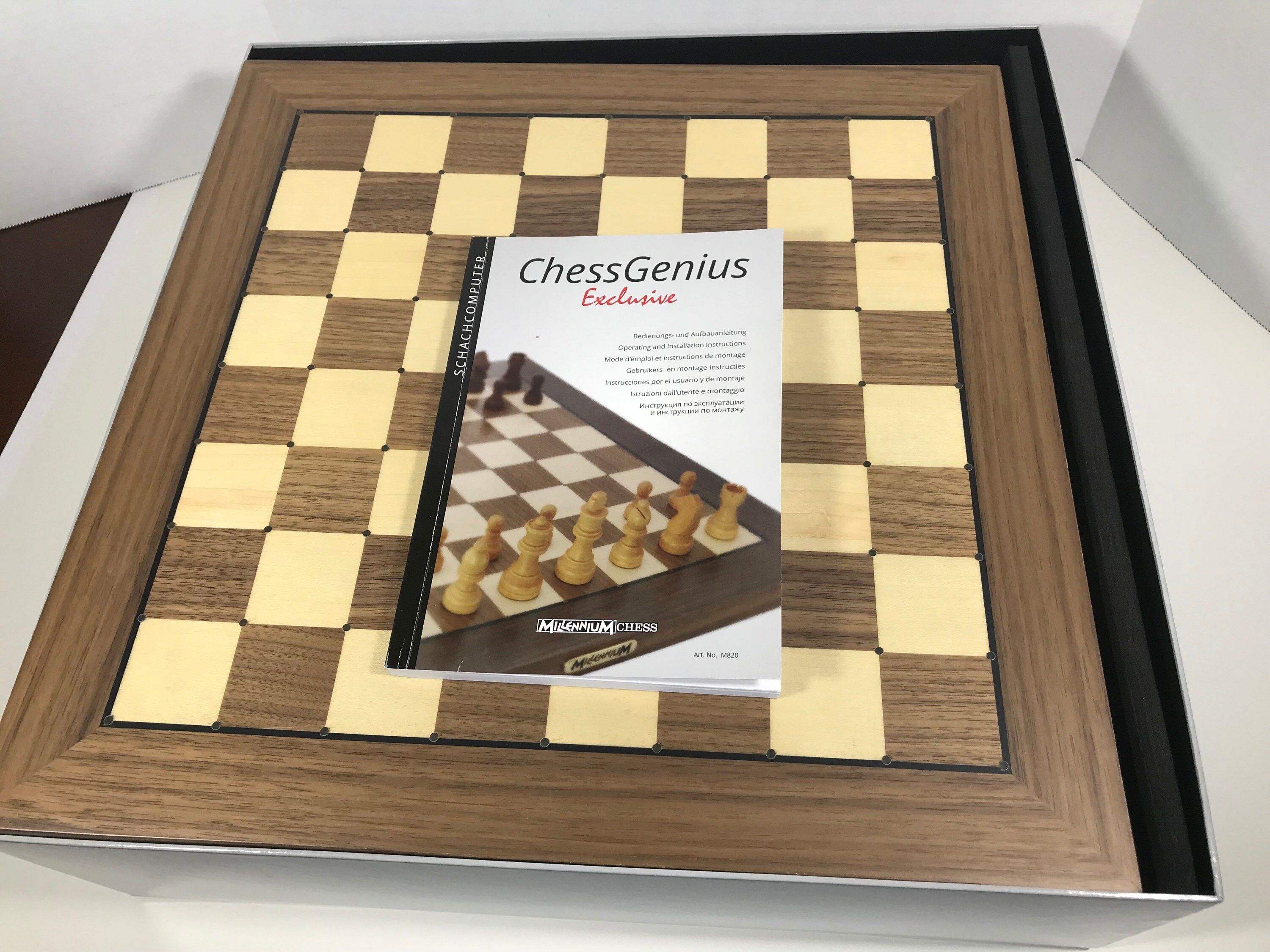  Millennium Chess Champion Electronic Chess Board - for