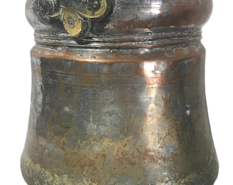 Vintage primitive copper pot kettle, Vtg distressed copper deep pot, unique large copper vessel with brass side detail, Antique copper pot