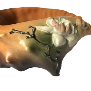 Vintage 1940s Roseville Magnolia brown, Vintage Roseville art pottery Magnolia conch shell planter, Vintage Roseville shell planter