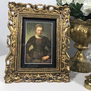 Elegant gold framed art, Ornate gold toned frame with print of vintage art, Victorian style ornate gold framed wall art or tabletop art