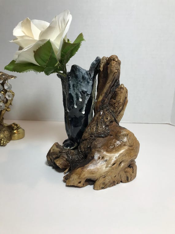 新品　桑の木の花瓶　置物　花器　木工品　　　ハンドメイド 新品 希少 桑の木の花瓶 置物 花器 木工品 ハンドメイド ヴィンテージ