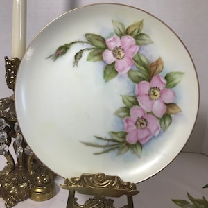 Vintage hand painted ceramic plate, signed, Vintage hand painted floral porcelain cabinet plate, Vtg hand painted artist signed wall plate